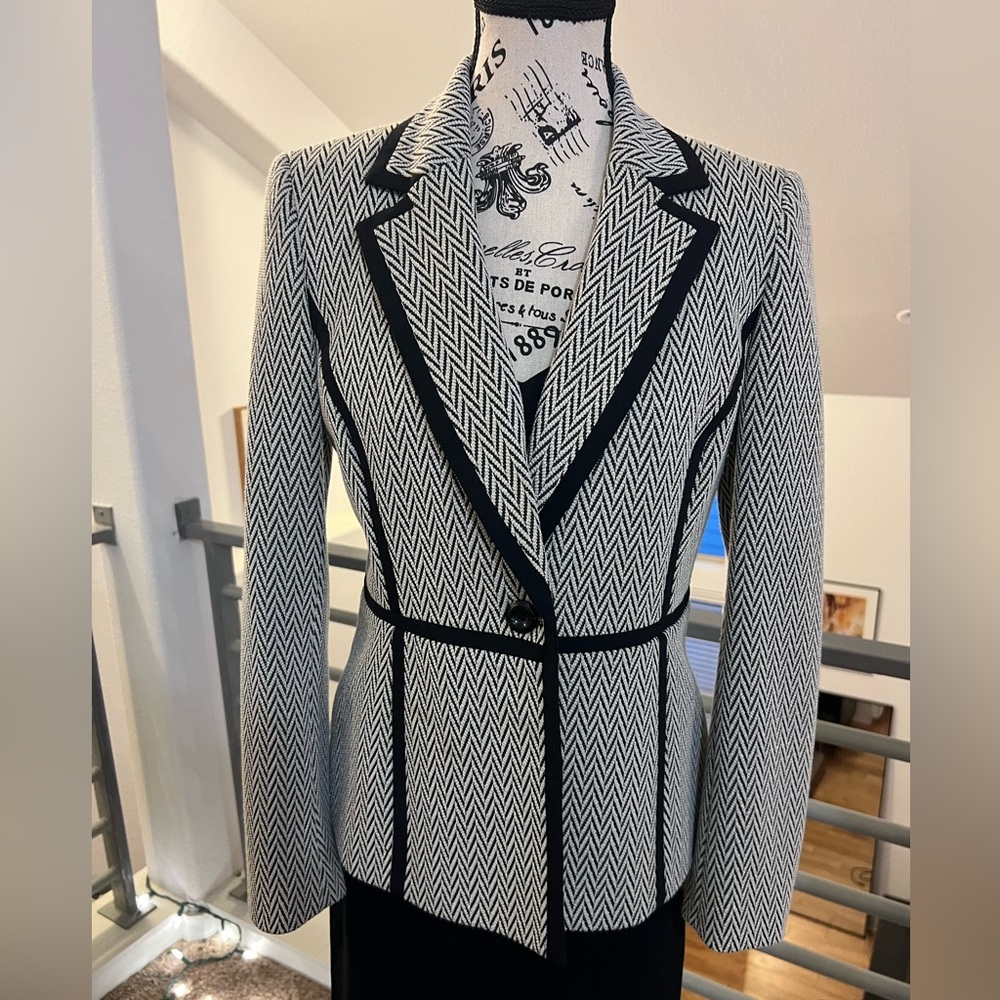 Nine West Metallic Chevron-Print Blazer - Size 2